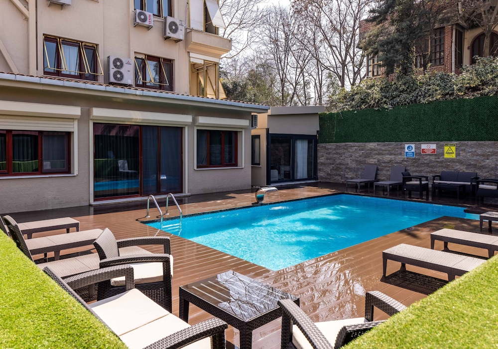 BayMari Suites Florya Istanbul 42/50