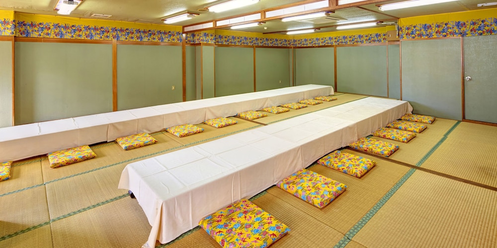 Okinawa Sun Plaza Hotel 45/53