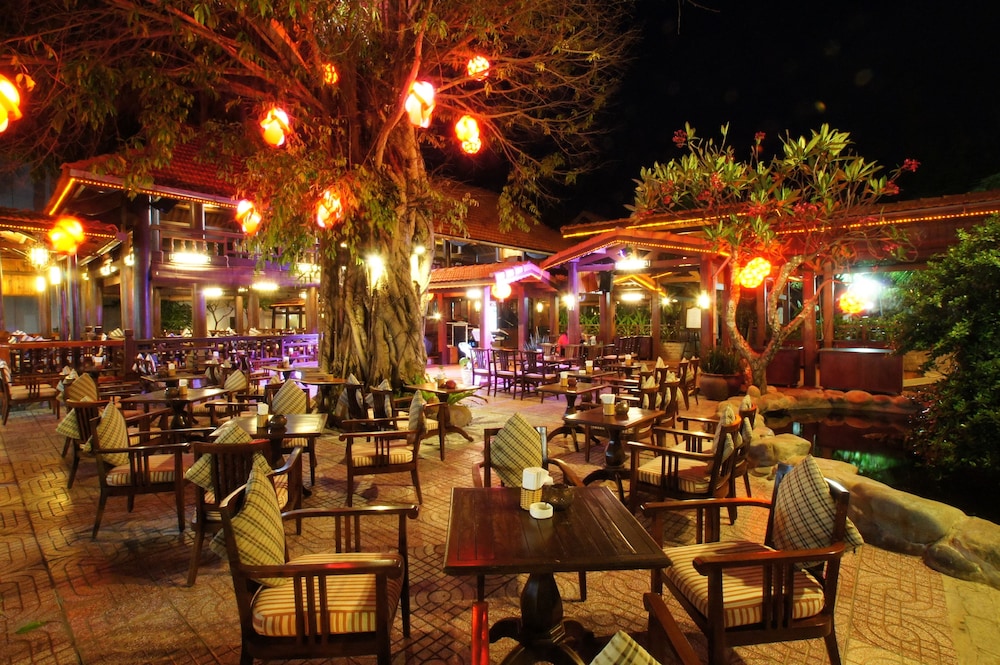 Novela Resort and Spa 35/50