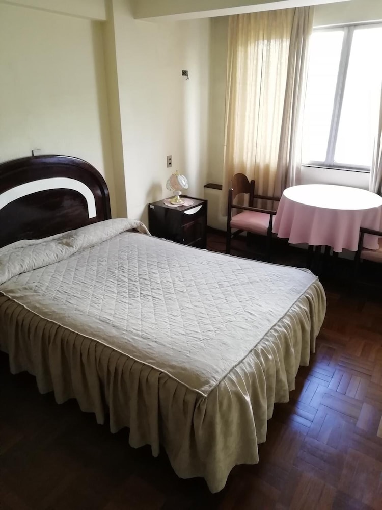 HOTEL LA JOYA 14/42