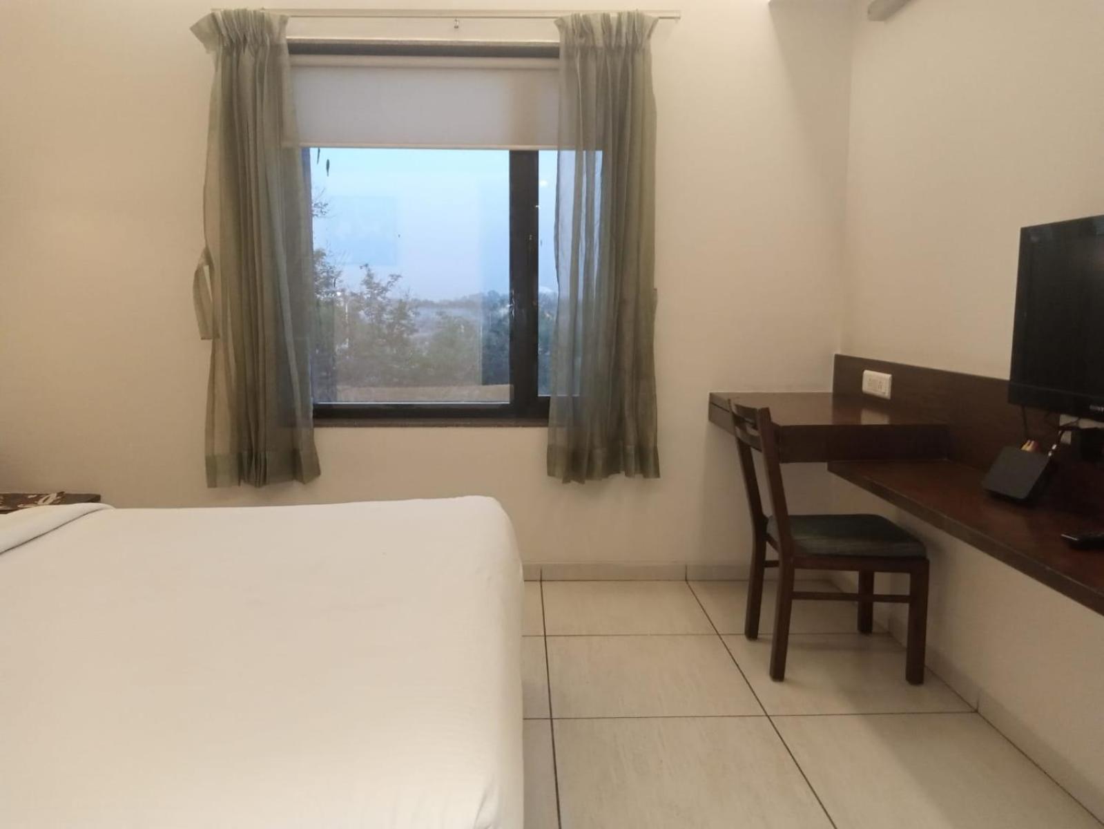 HOTEL KANAN 20/40