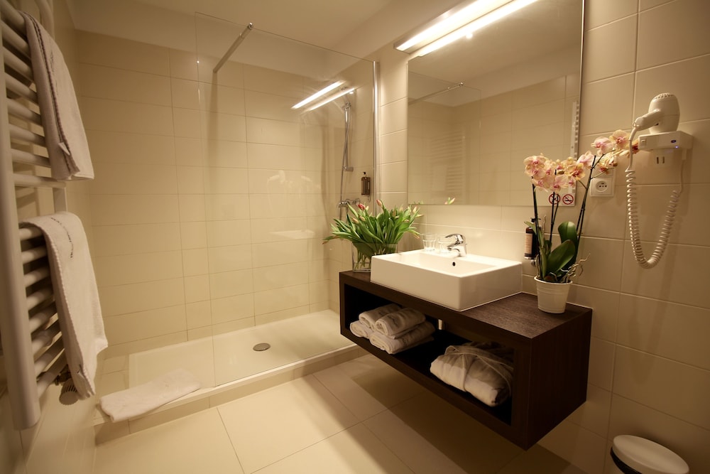 Malta Premium Hotel 46/50