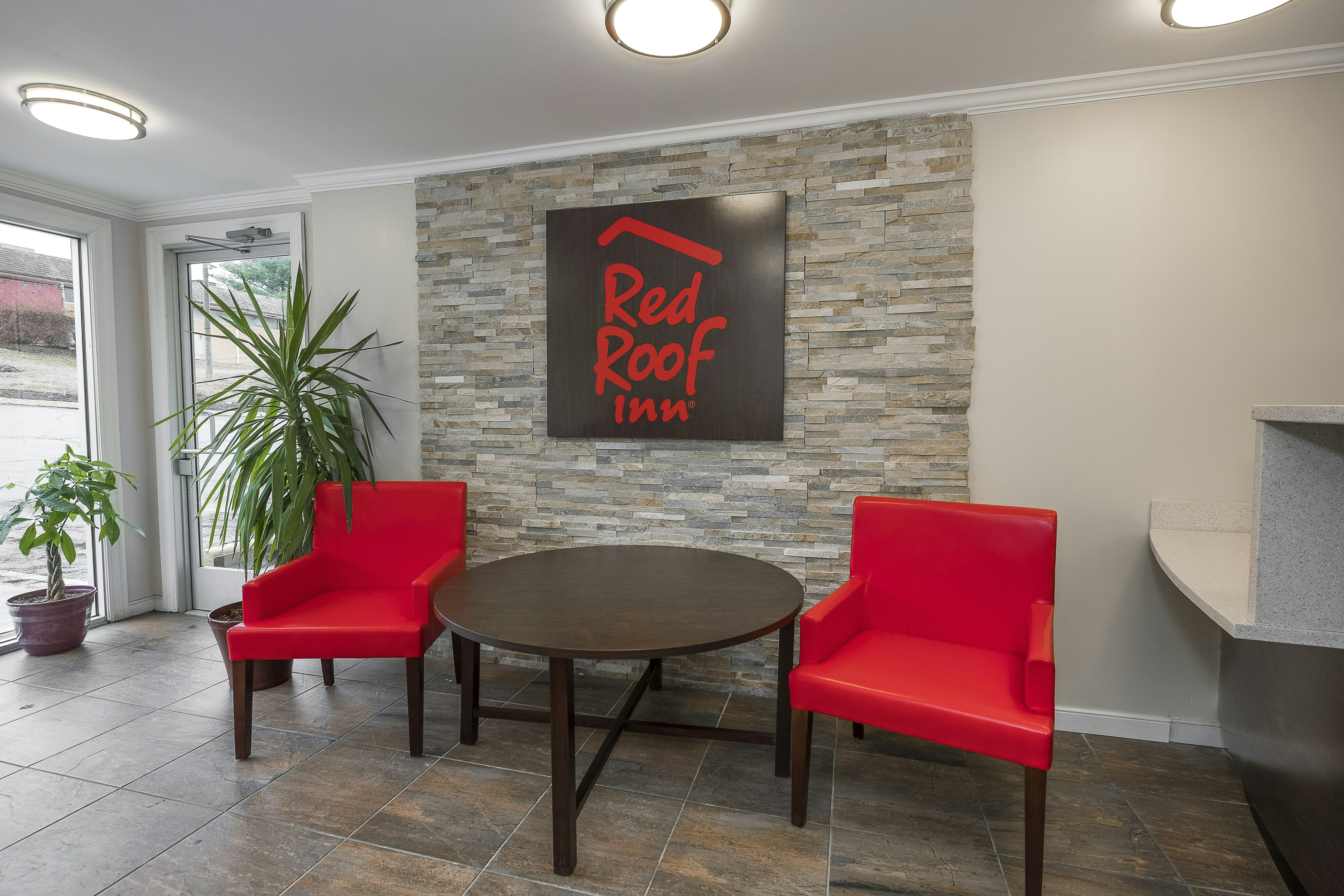 Red Roof Inn Fredericksburg North 32/38