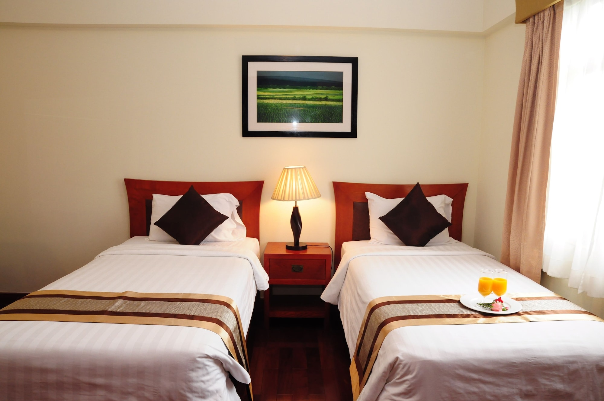 2 BEDROOMS, APARTMENT