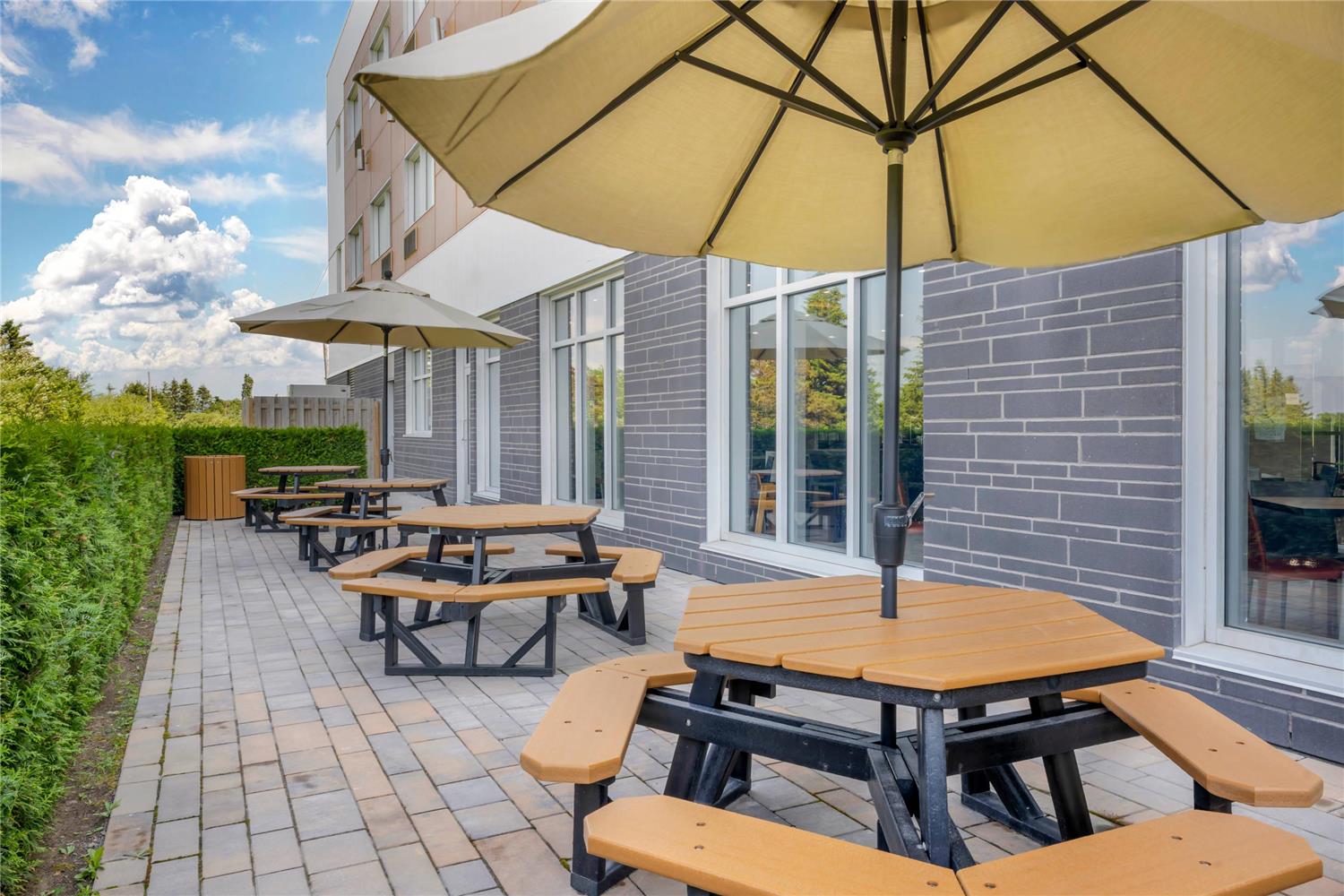 Quality Inn and Suites Mont-Joli 12/22