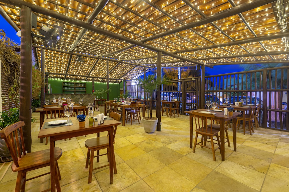 Valencia Hotel Natal 54/63