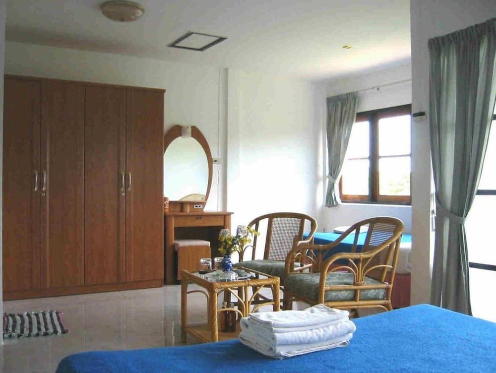 A&B Hotel 46/48