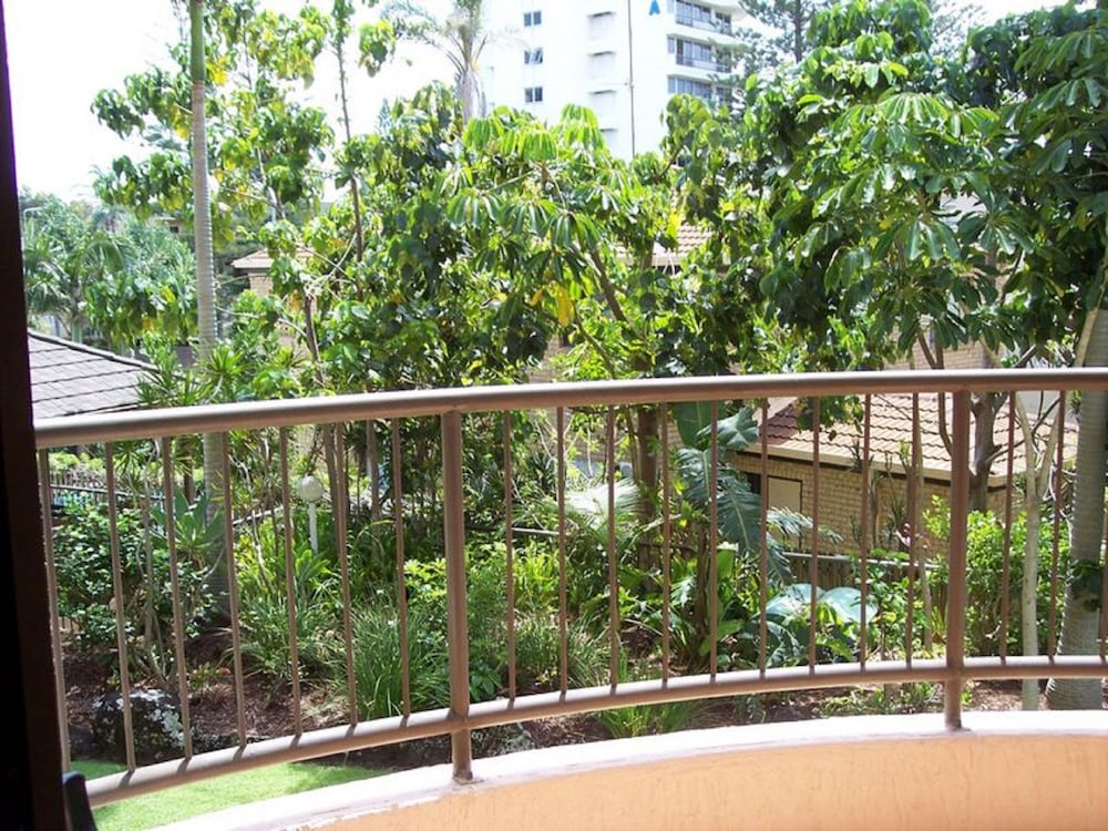 Warringa Surf Apartments 1/40