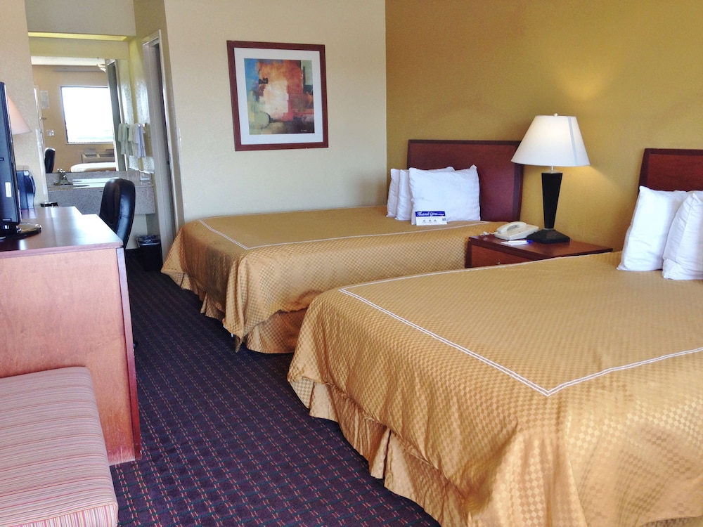 Americas Best Value Inn & Suites Yukon Oklahoma City 14/32
