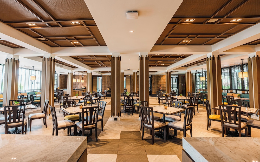 Indochina Hotel 34/50