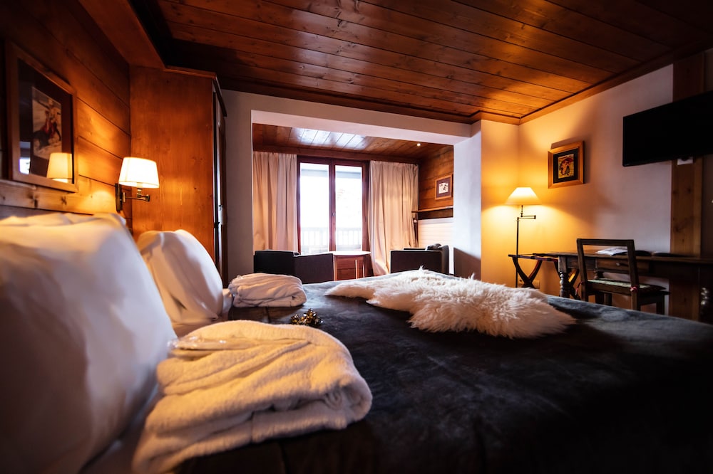 Hotel La Savoyarde 13/47