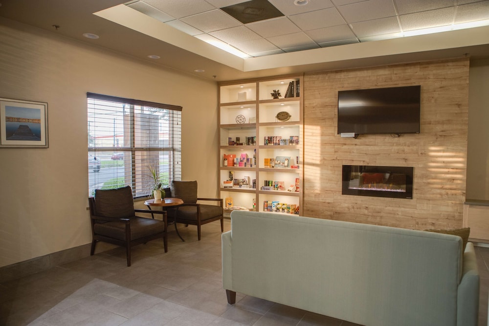 Country Inn & Suites by Radisson Harlingen, TX 43/67