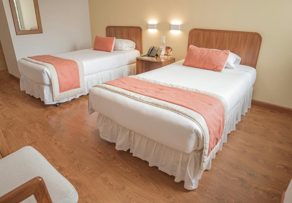Hotel Ambato 17/40
