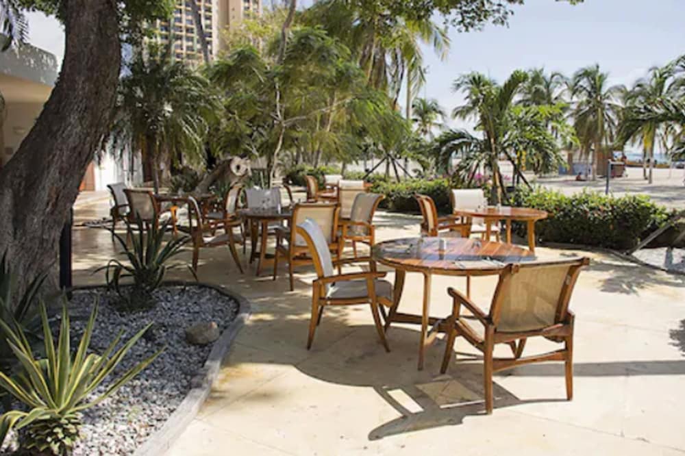 Hotel Tamaca Beach Resort 39/51