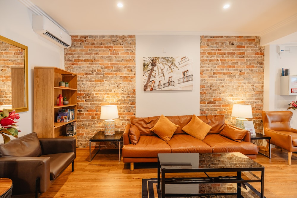 Newtown Cozystays 43/60