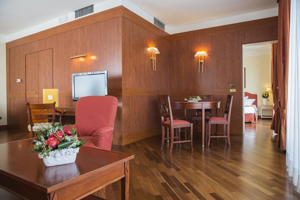GRAND HOTEL TERME 61/72