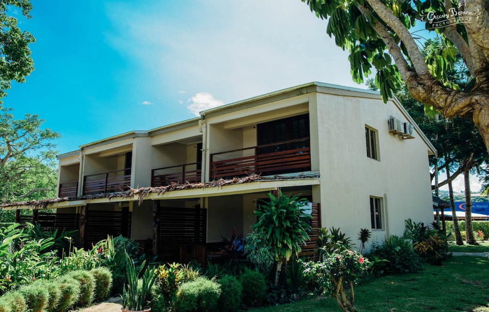 Cocomo Resort photo5
