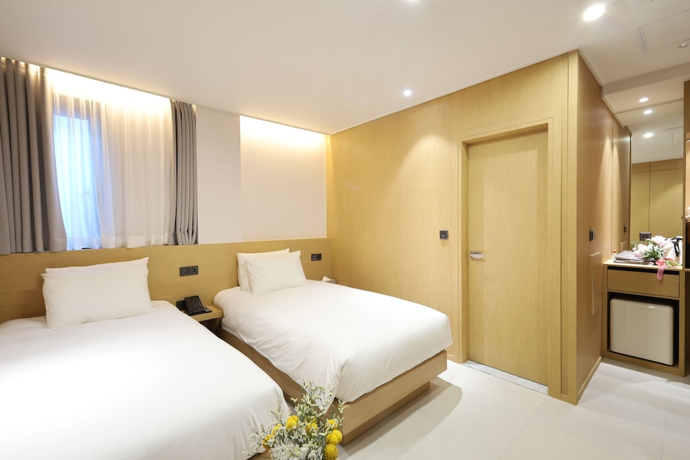 Nestly Hotel Seomyeon 34/61