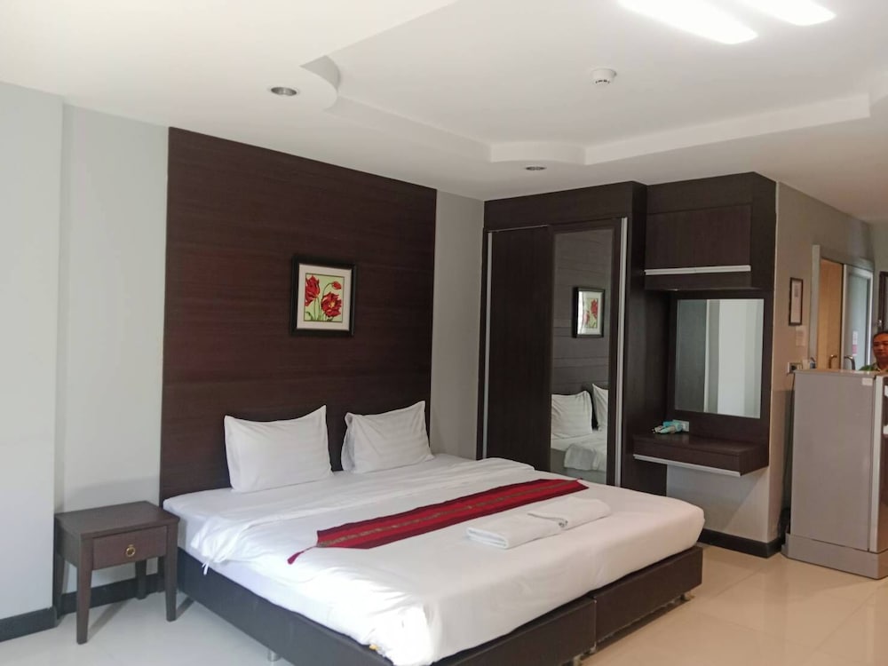 Valhalla Hotel Pattaya 34/75