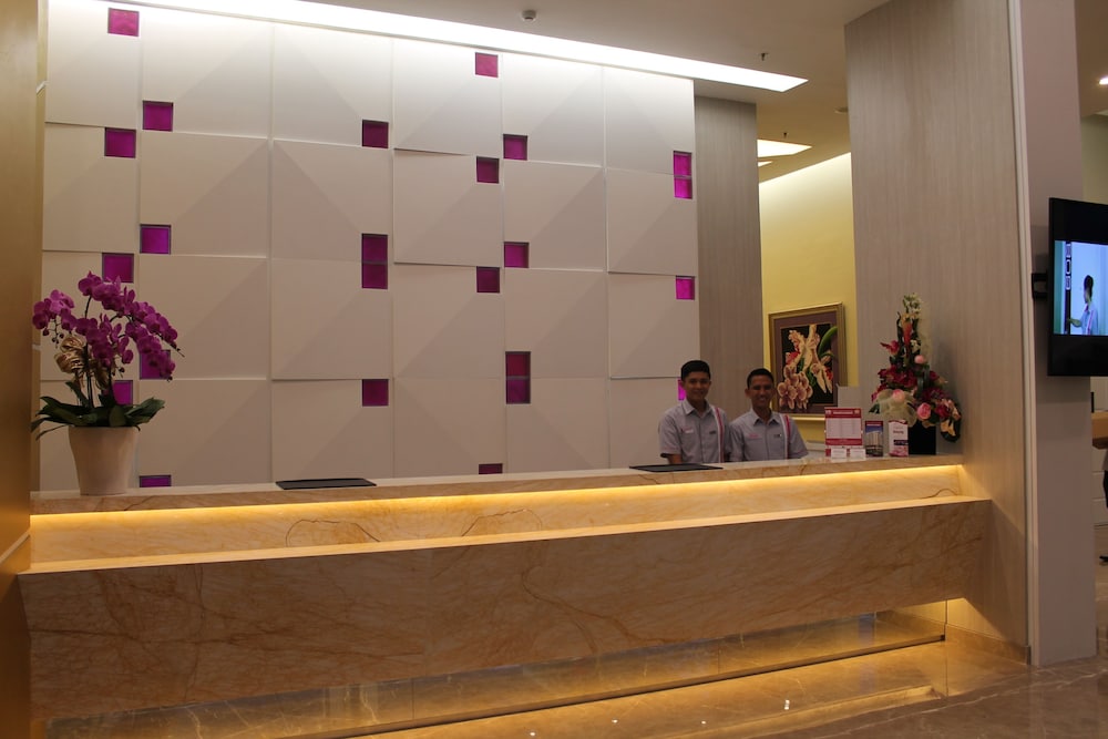Lobby at Brits Hotel Puri Indah, JAKARTA