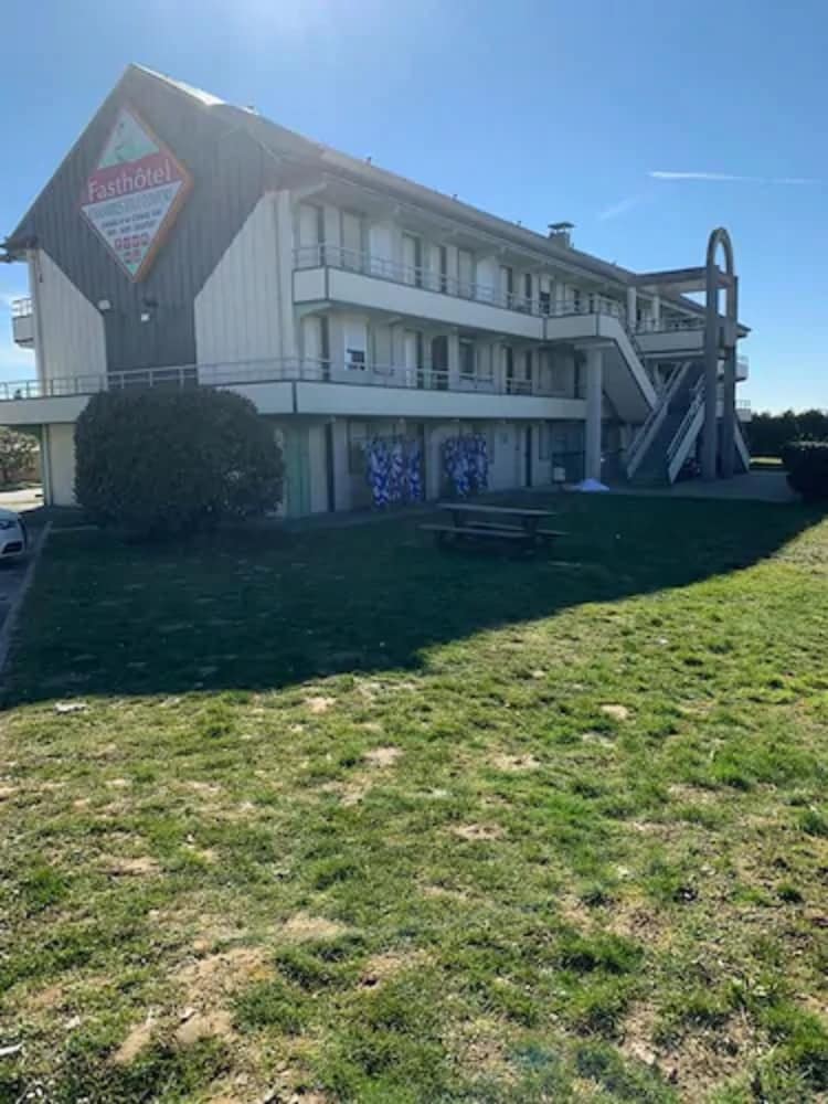 Fasthotel Roissy Saint Witz 48/50