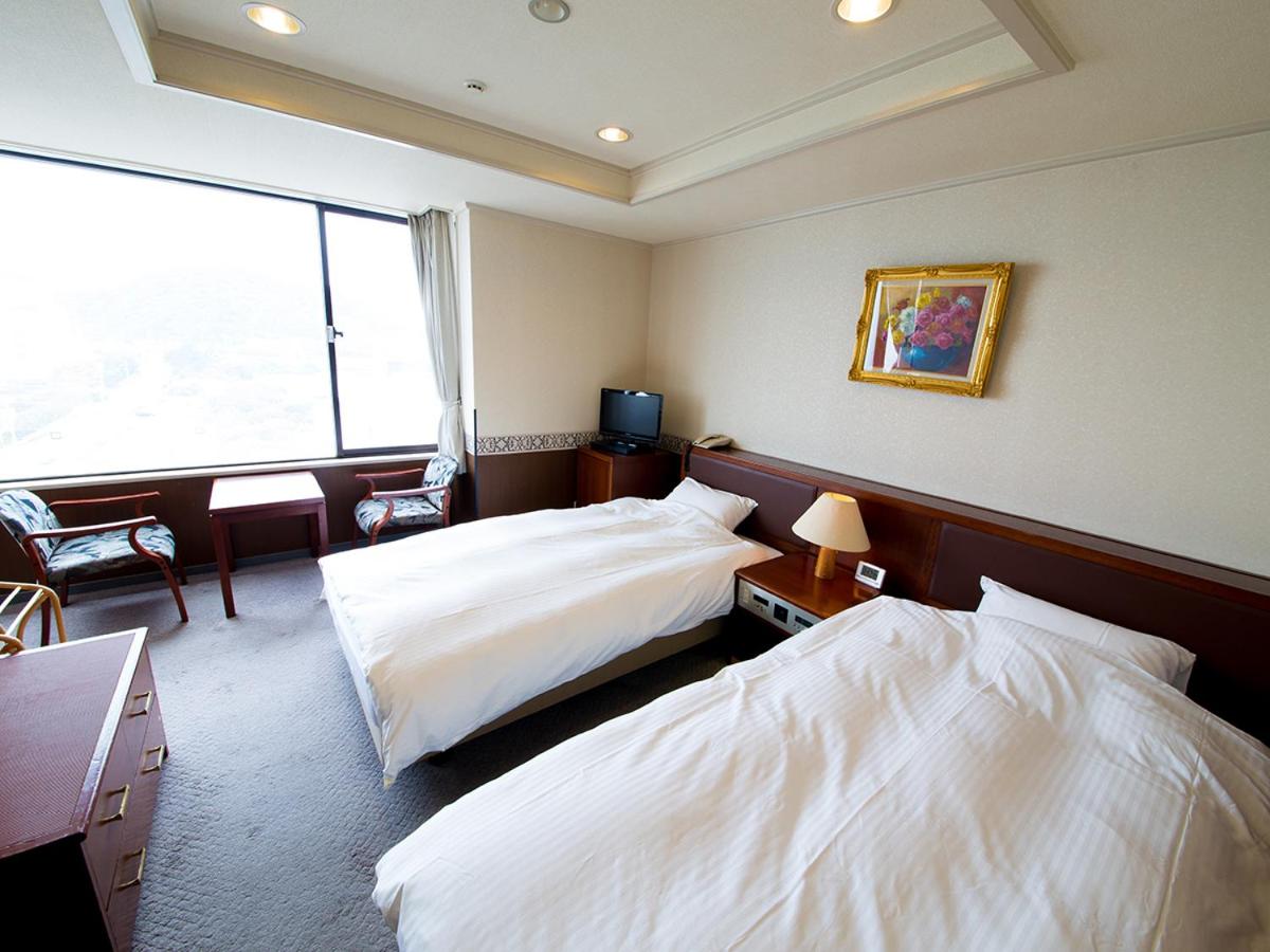 Naruto Grand Hotel 8/27