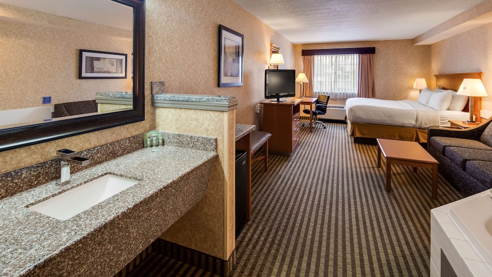 Best Western Rama Inn 23/42