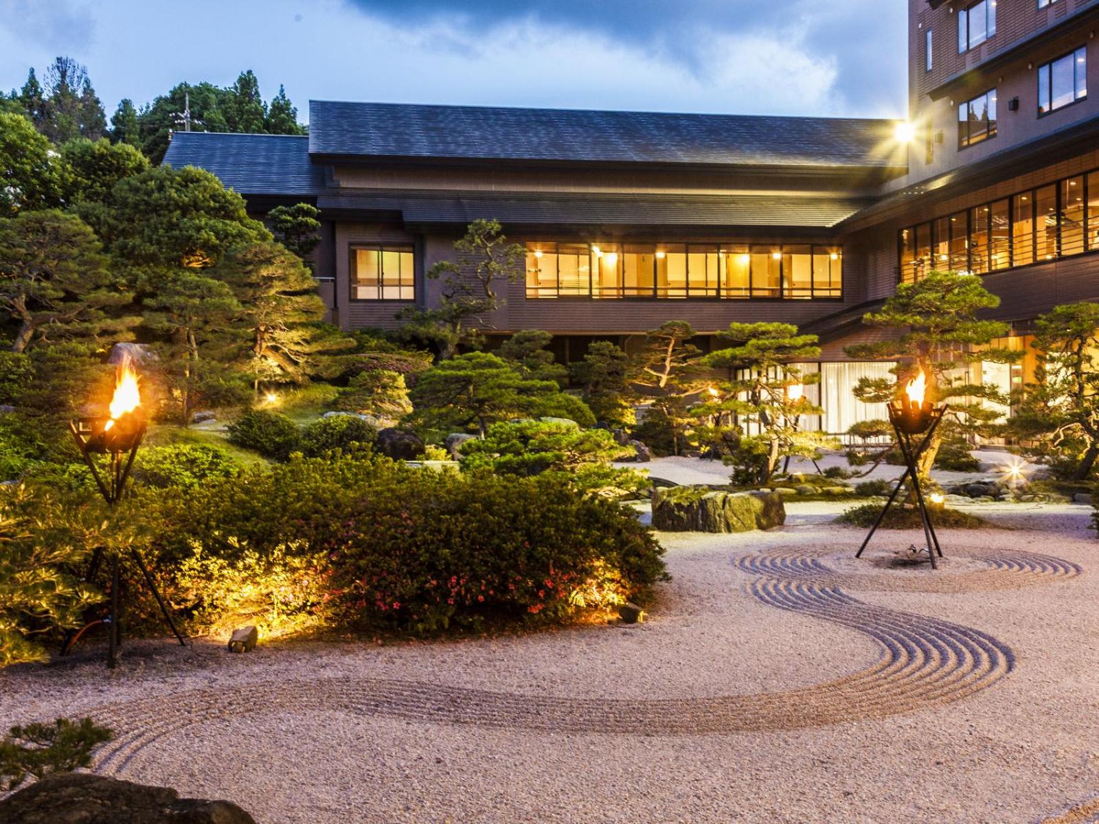 Renovated, Japanese, Superior, Twin Beds, Garden View