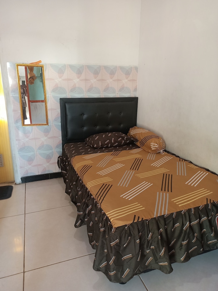 Ganeta Homestay Syariah by ZUZU 18/20
