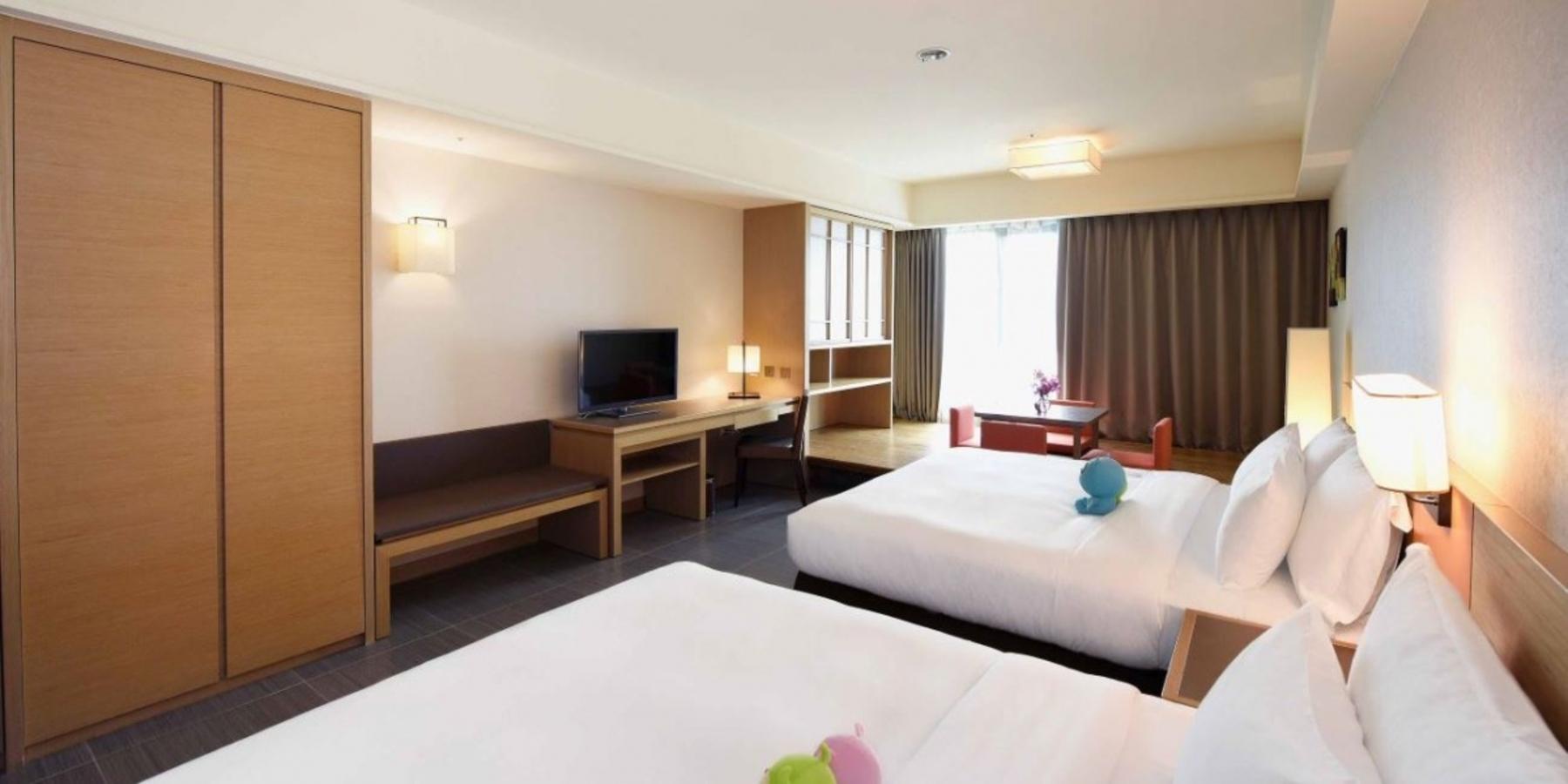 Japanese, 2 Double Beds