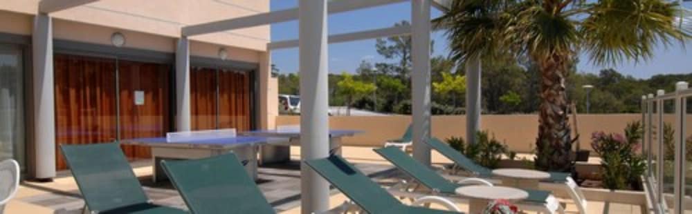 Les Parasols d Argens 16/44