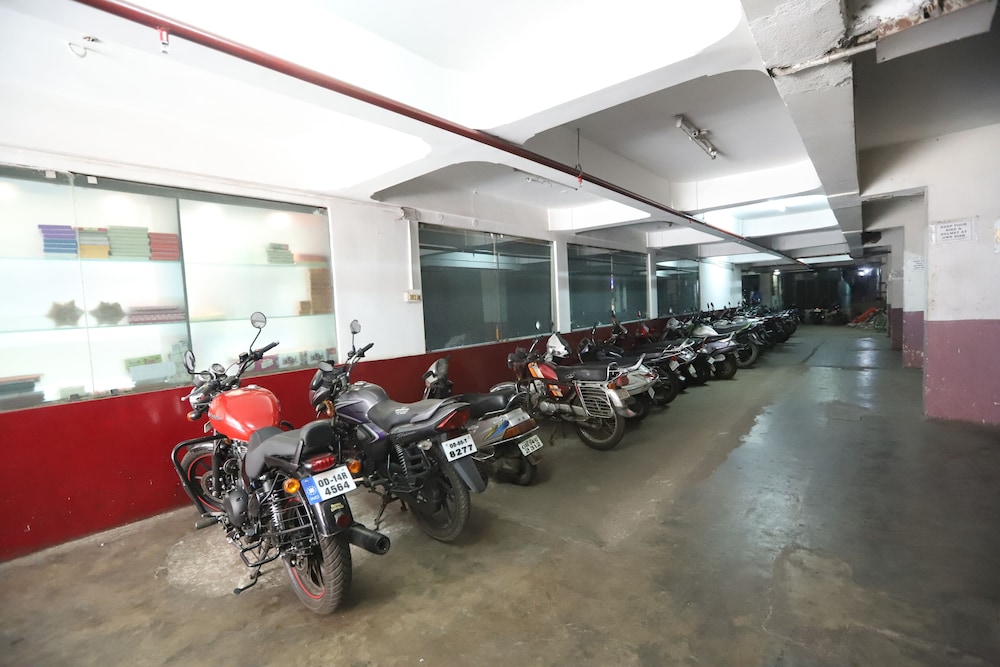 HOTEL RADHIKA REGENCY 47/50
