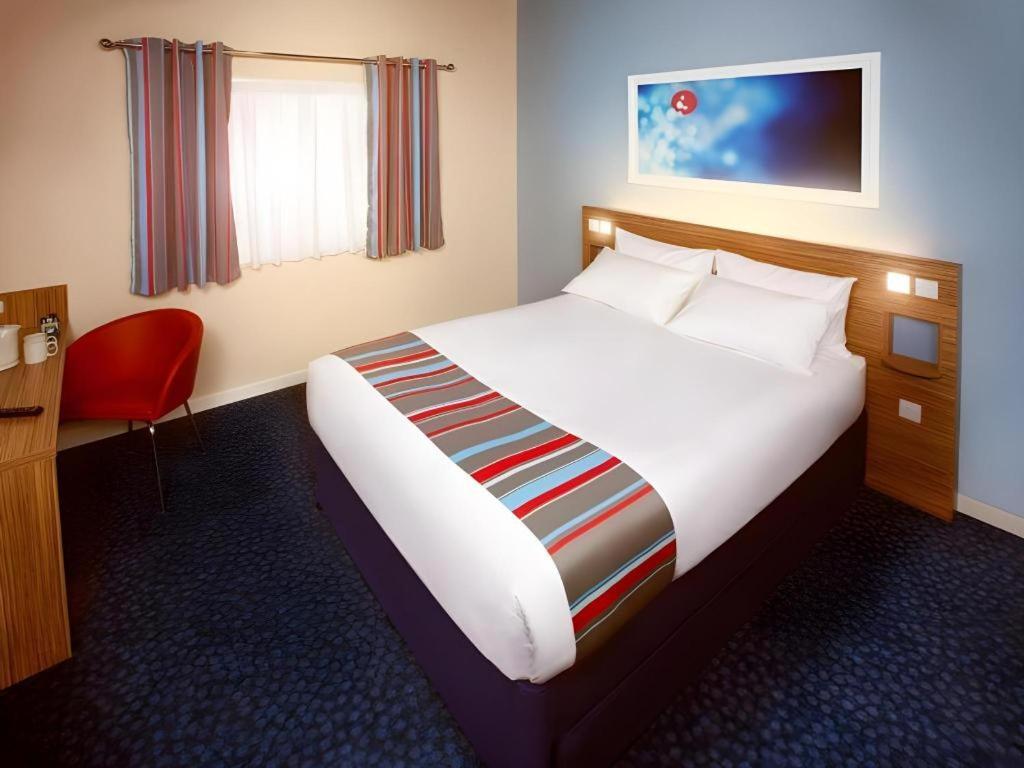 Travelodge Arundel Fontwell 8/16