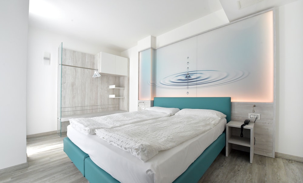Ecohotel Primavera 19/72