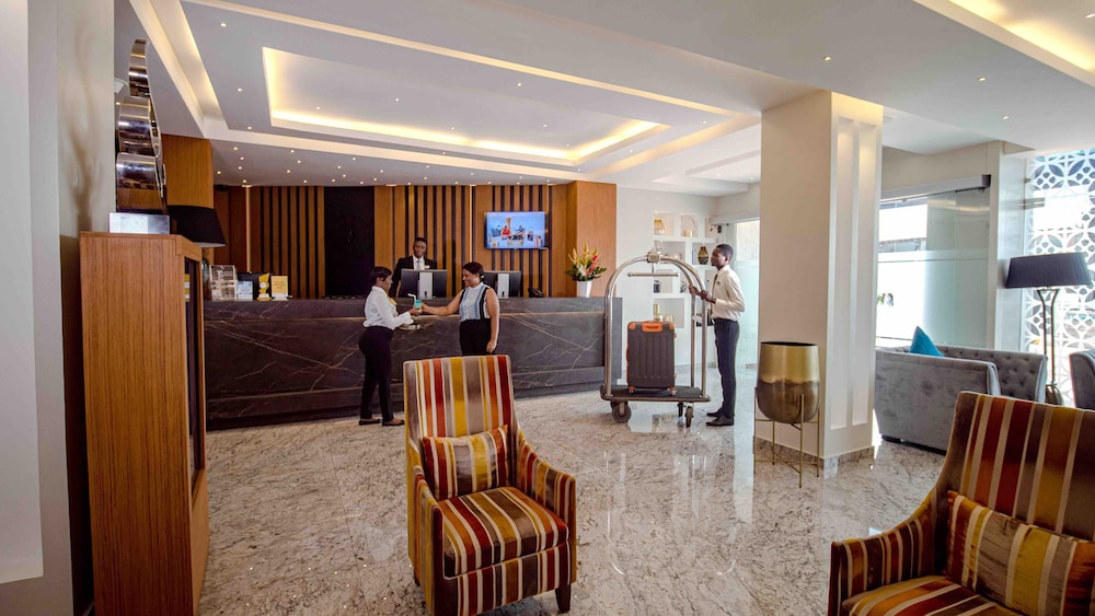 Oak Plaza East Airport Hotel 39/47