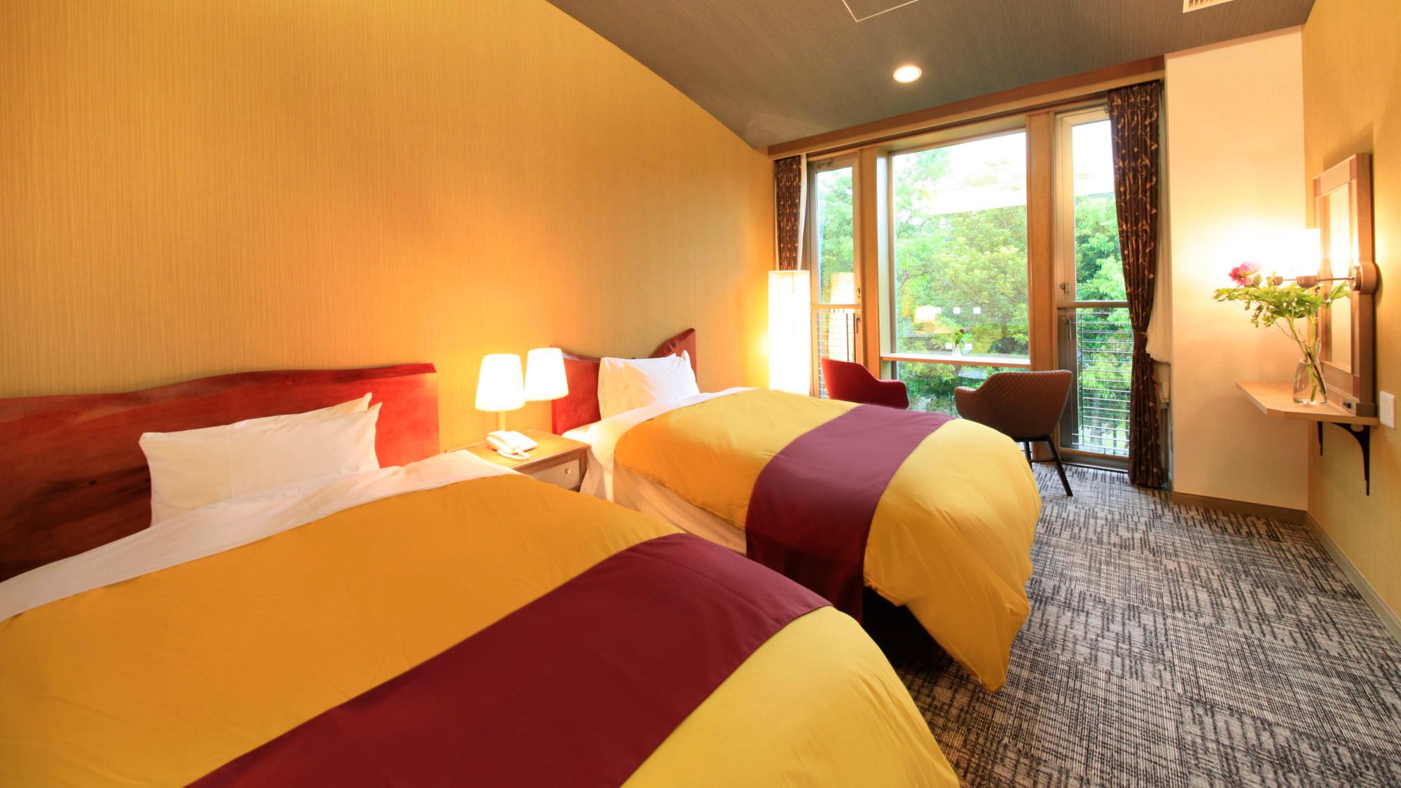 Western, Twin Beds