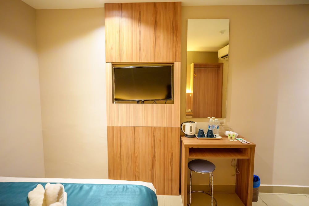 Alaxis Hotel 51/57