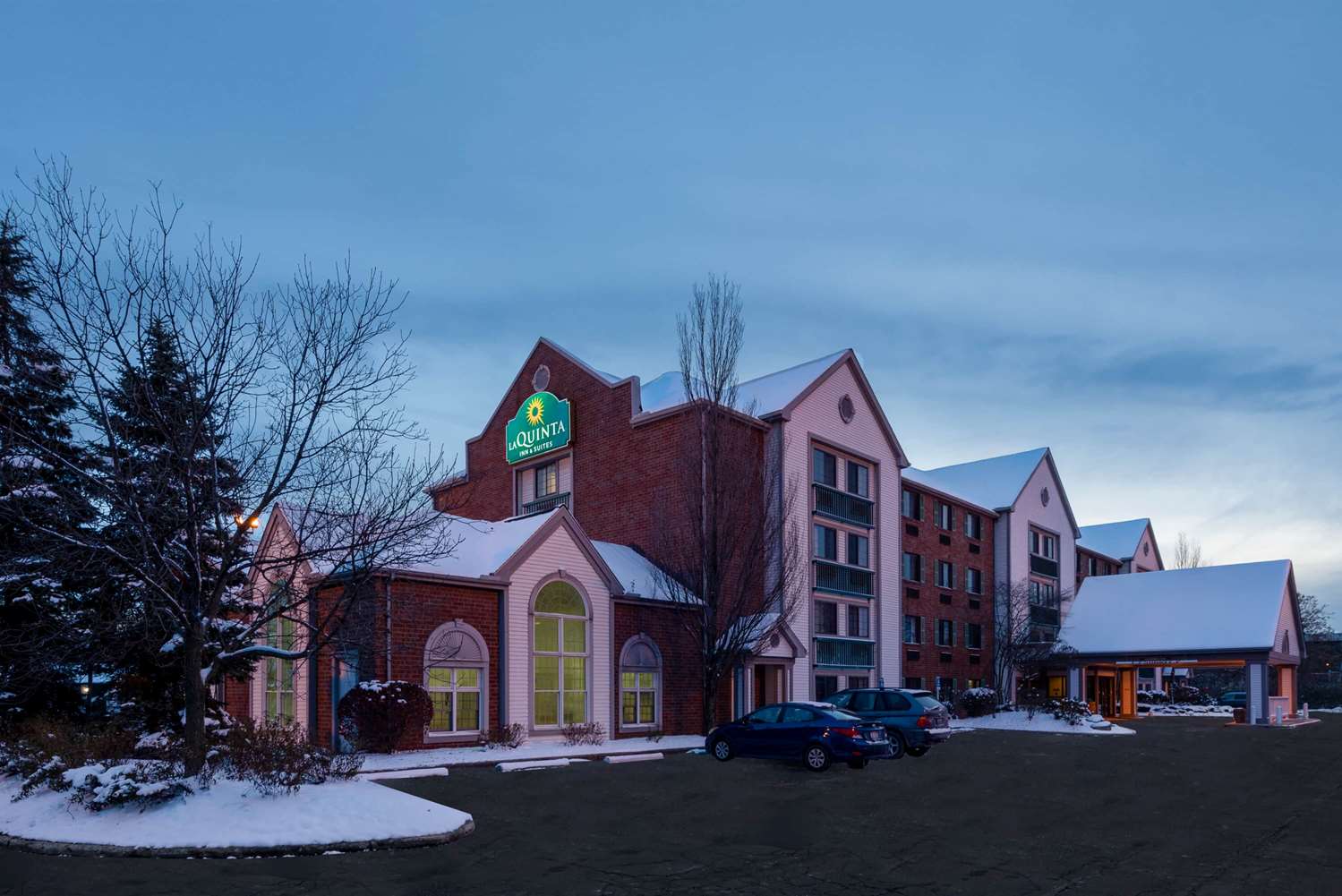 La Quinta Inn & Suites by Wyndham Cleveland Macedonia 4/47