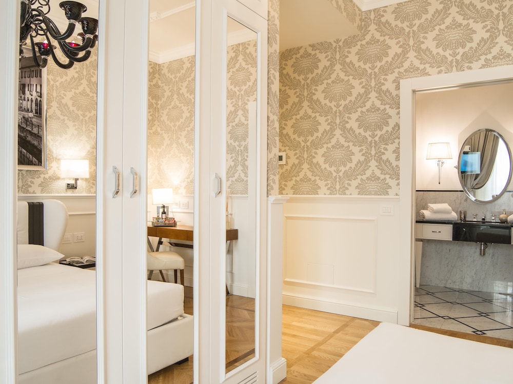Luxury Duomo Rooms 48/50