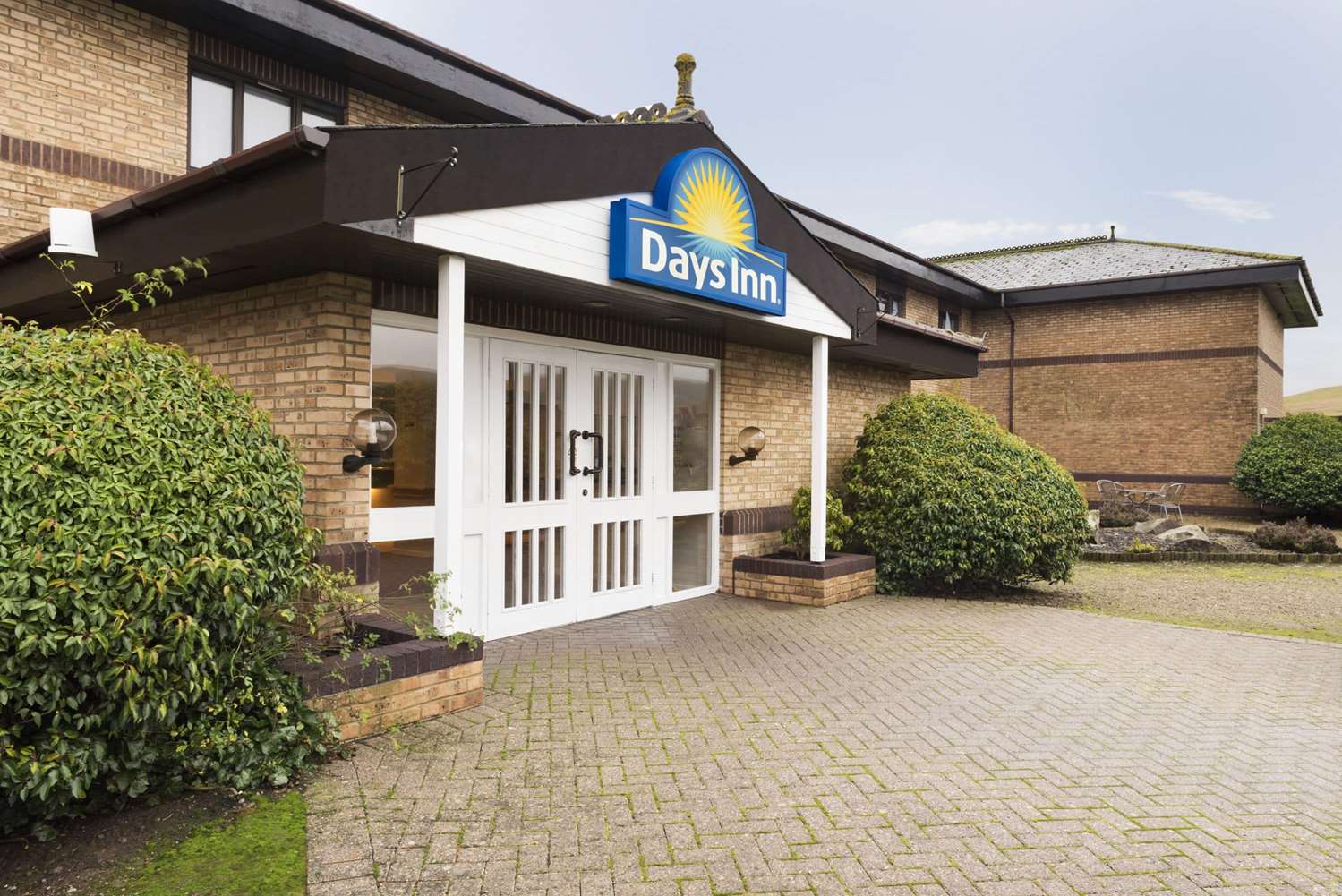 Days Inn by Wyndham Abington M74 10/12