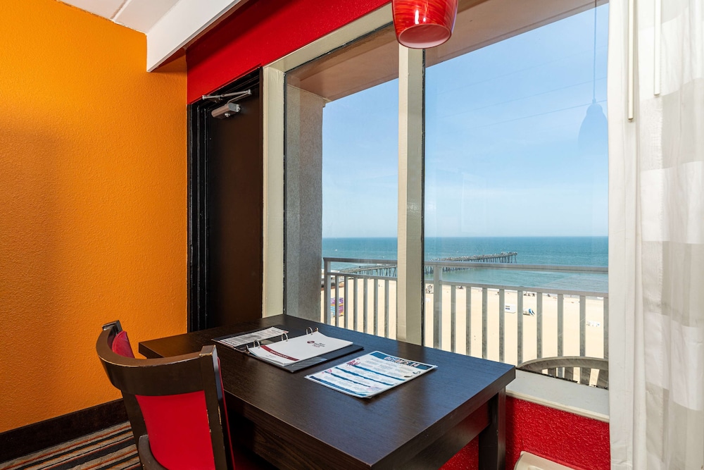 Sandcastle Resort On The Beach 39/48