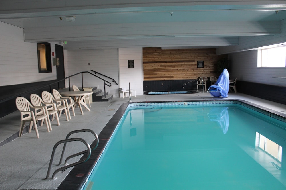 Red Lion Inn & Suites Ontario 2/38