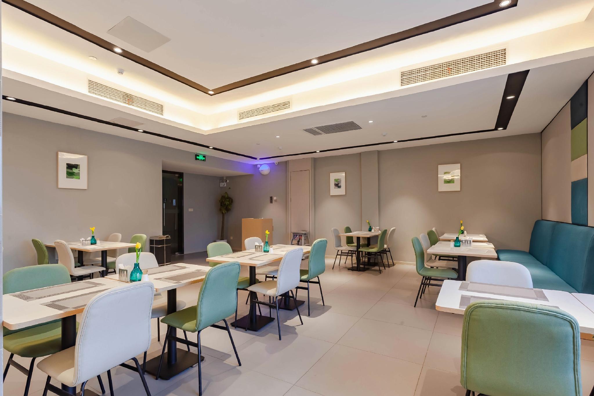 Homeinn Selected (Suzhou Xiangcheng Huangdai) 36/38