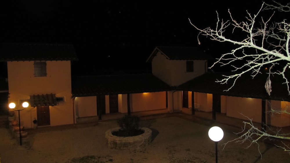 Agriturismo Borgo Antico 39/44