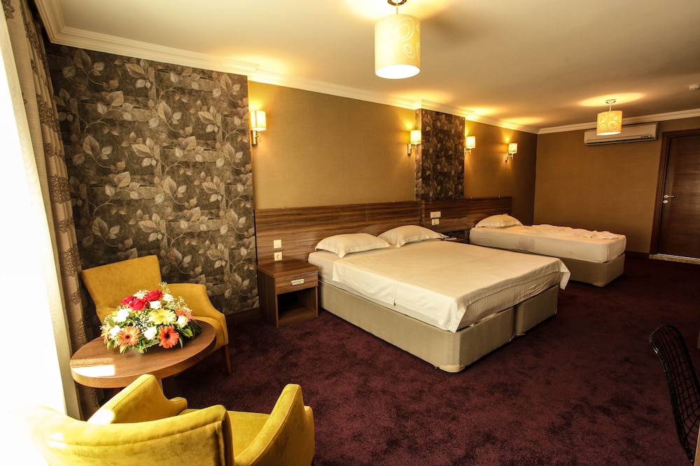 Grand Akcali Otel 6/22