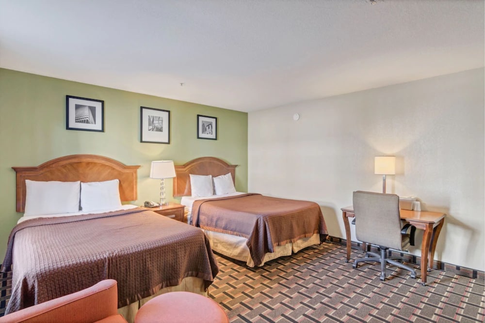 Savannah Garden Hotel 15/41