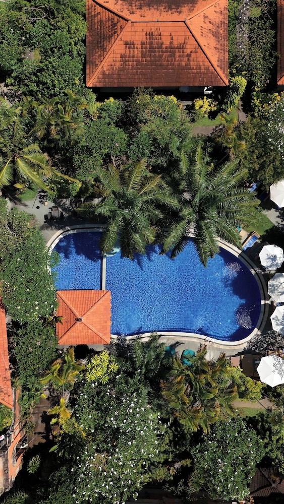 Three Brothers Bungalows & Villas Legian 75/79