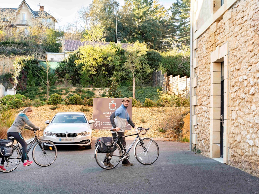 Ibis Sarlat 64/74