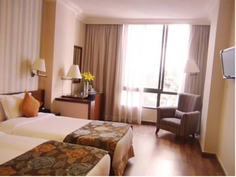 Orient Prince Hotel 11/55
