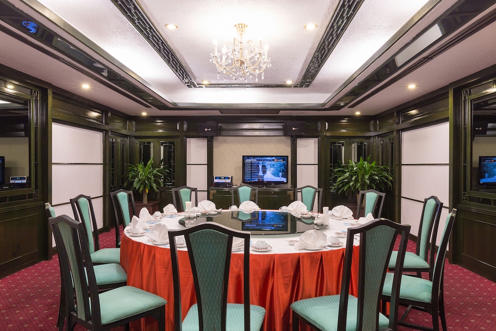 AMBASSADOR CITY JOMTIEN - OCEAN WING 36/50